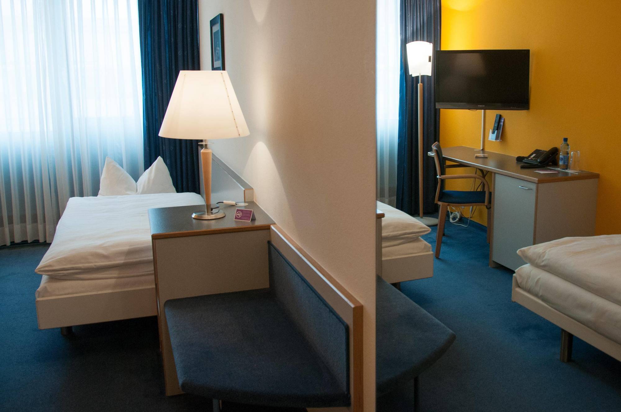 Geroldswil Swiss Quality Hotel Exterior photo